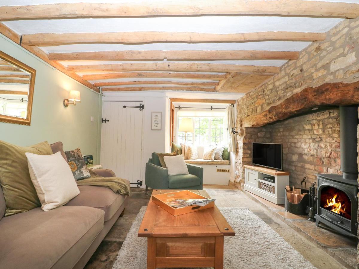 Tuesday Cottage Bourton-on-the-Water Exterior photo